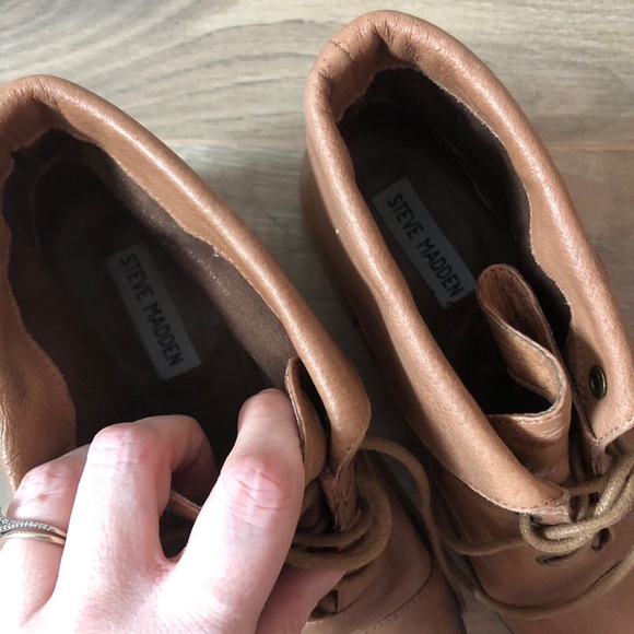 Steve Madden Falyn Leather Ankle Boot - Picture 5 of 8